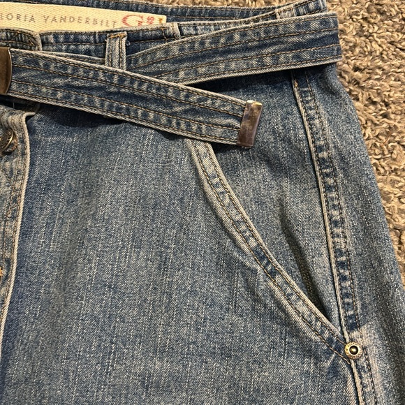 Denim button down skirt, adjustable belt & has deep - Picture 3 of 8